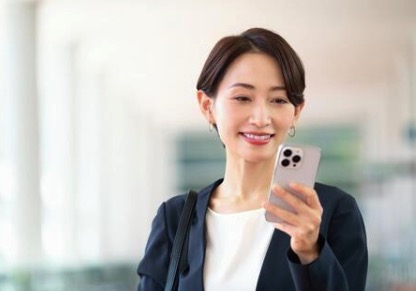 40代向けチャットレディ10選！稼げる理由から高収入を得るためのコツまで解説